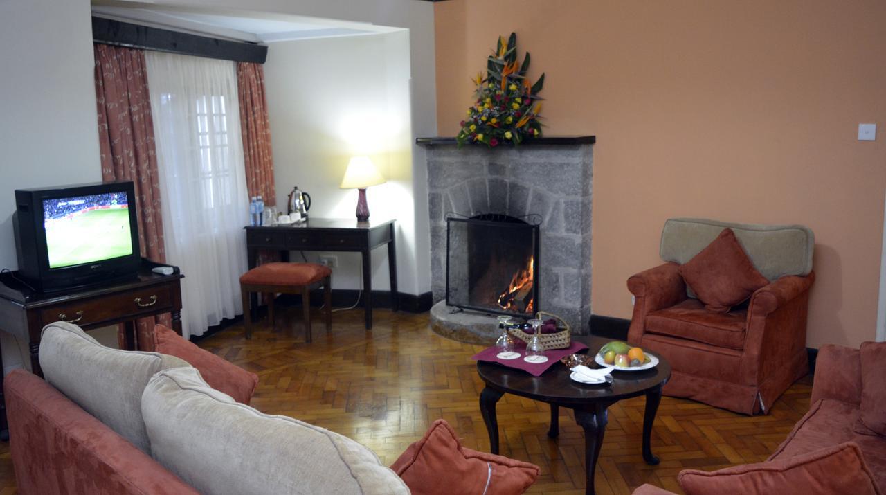 Outspan Hotel Ньери Экстерьер фото