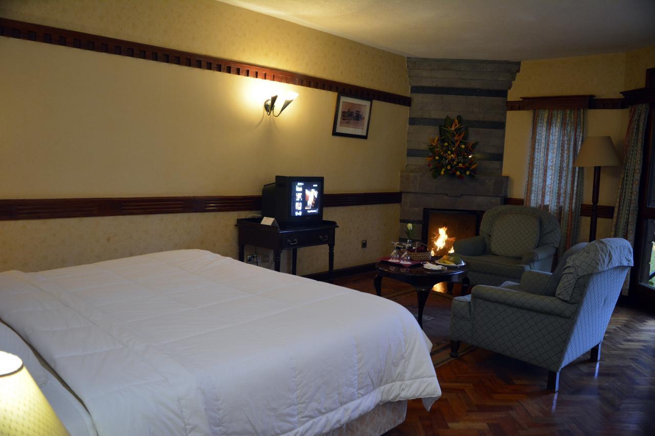 Outspan Hotel Ньери Экстерьер фото